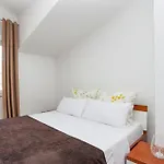Apartman With Parking Space - 13973