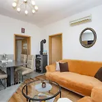 Apartman With Parking Space - 13973 Vodice
