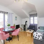 Apartman With Parking Space - 13973 Vodice