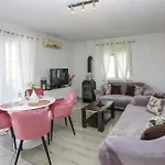 With Parking Space - 13973 Apartment *