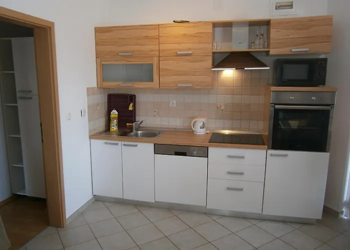 With Parking Space - 13973 * Vodice