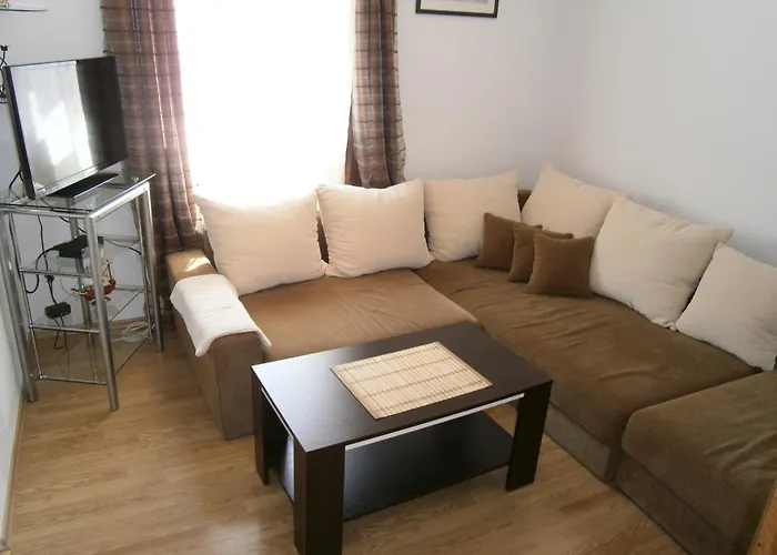 Appartement With Parking Space - 13973 *